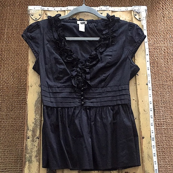 ANTHROPOLOGIE ODILLE BRAND STRETCH RUFFLE BLACK SHORT SLEEVE BLOUSE TOP 4 - Picture 2 of 14